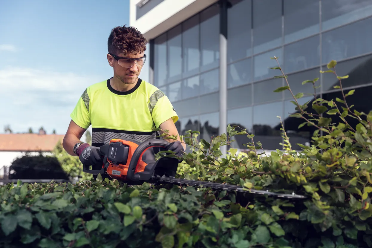 Husqvarna 522iHD75 Profi-Akku-Heckenschere (Trimmerversion) – Bild 3
